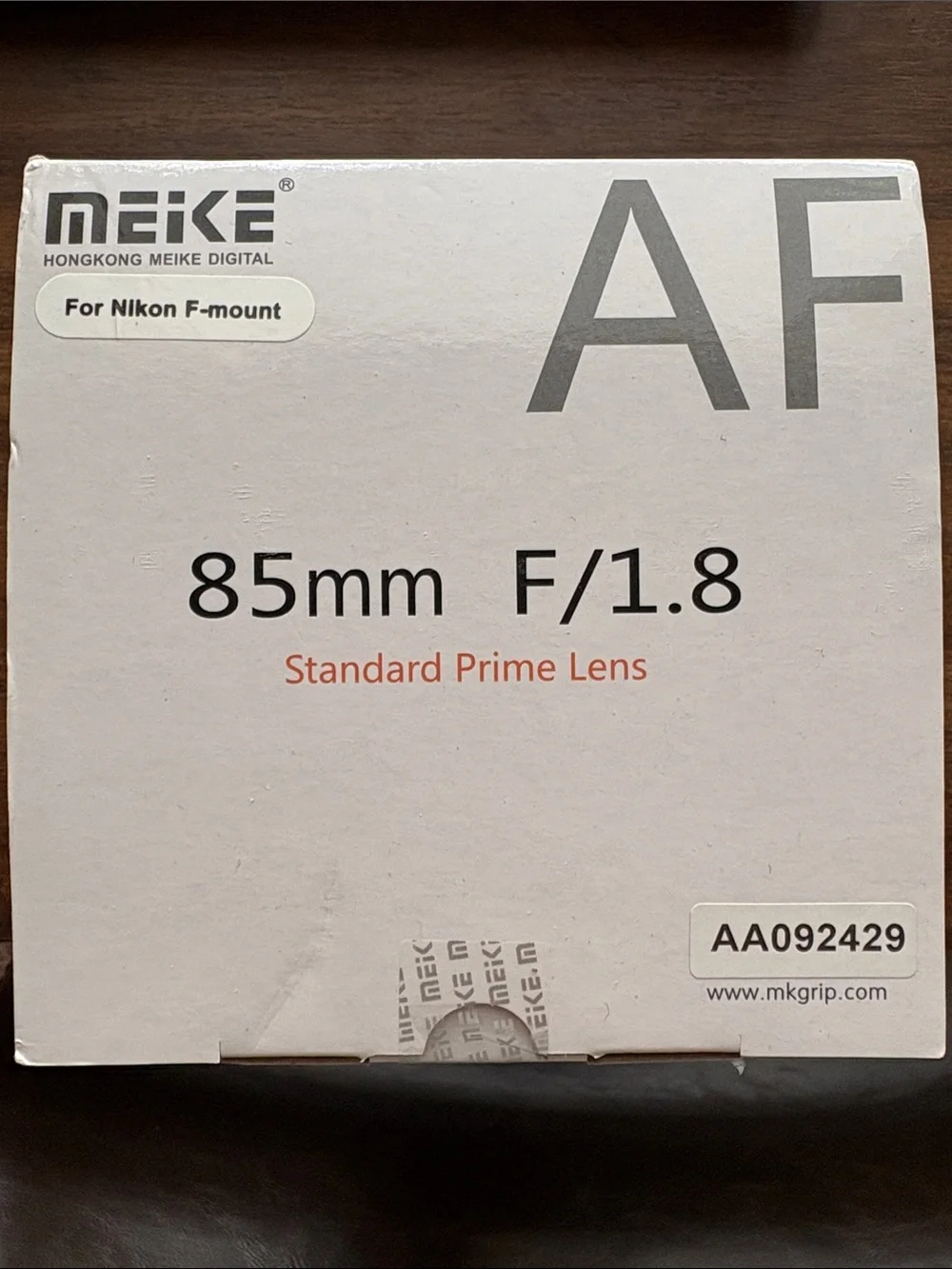 Meike 85 mm f/1.8 Camera Lens